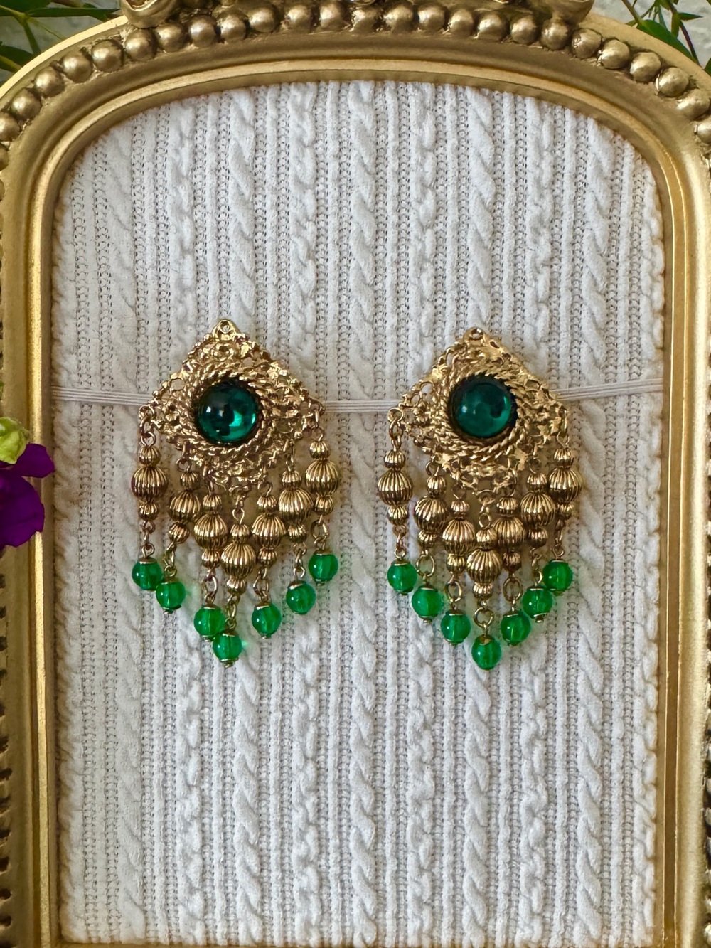 Vintage Emerald Green Glass Filigree Chandalier Clip On Earrings